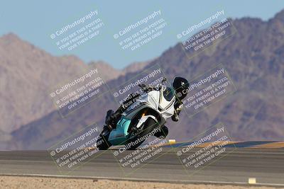 media/Oct-01-2023-SoCal Trackdays (Sun) [[4c570cc352]]/Turn 9 Set 1 (950am)/